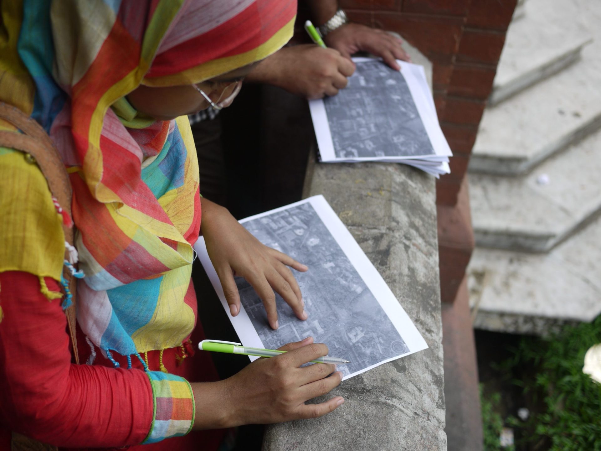 16 TSIP 4 Woman with Map, TSIP Training 2016, Bangladesh